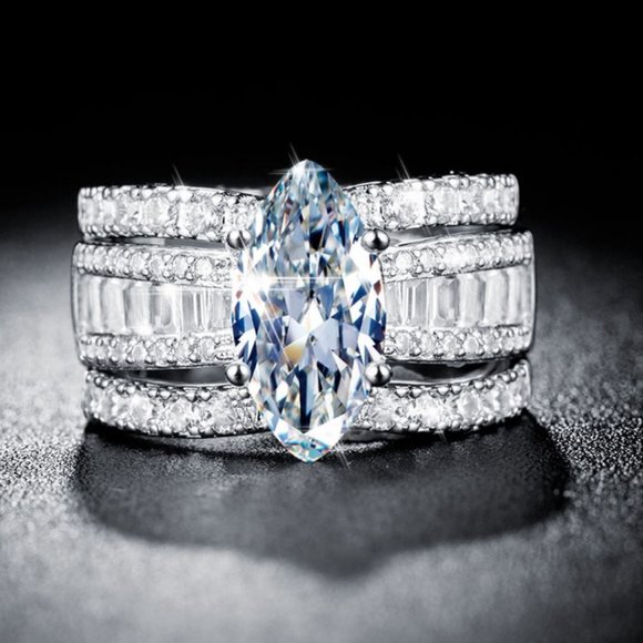 NEW Marquis Baguette Round Diamond Silver Ring - Picture 1 of 3